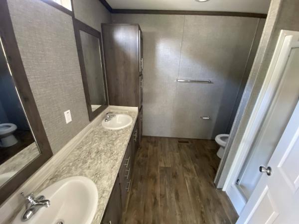 2021 Fleetwood Mobile Home For Rent