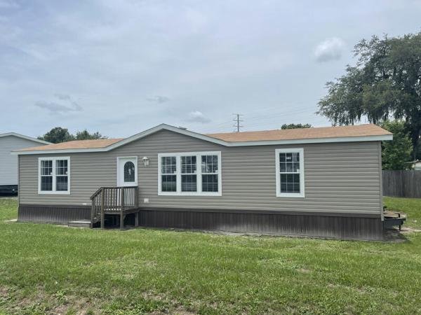 Photo 1 of 2 of home located at 35162 State Road 54 W Zephyrhills, FL 33541