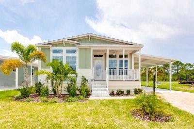 Mobile Home at 612 Nicklaus Court Lady Lake, FL 32159