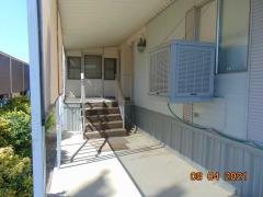 Photo 5 of 6 of home located at 725 W Thornton Hemet, CA 92543