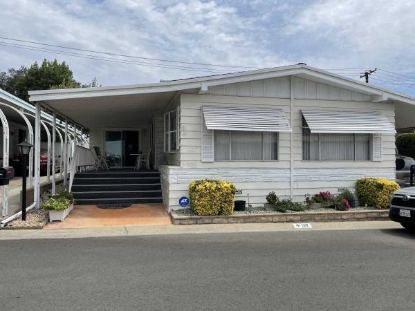 1977 silvercrest Mobile Home For Sale