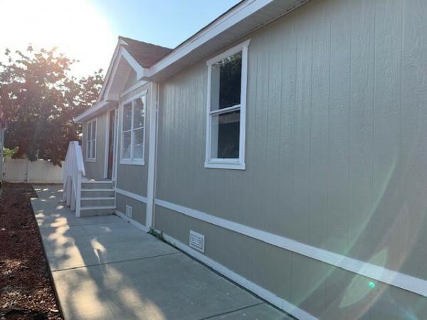 2000 Oakwood Mobile Home For Sale