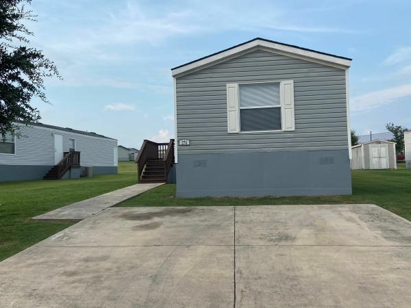 2003 American Homestar Mobile Home For Rent