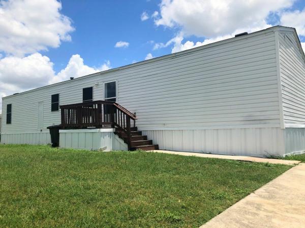 2006 TOWNHOMES Mobile Home For Rent