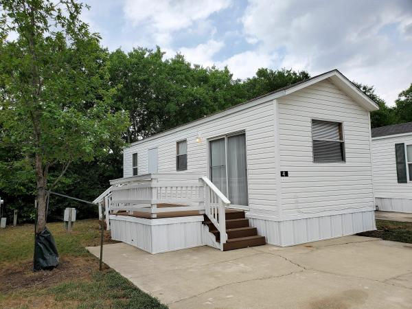 2006 Mobile Home For Rent