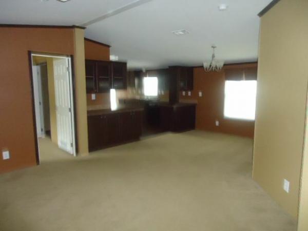 2012 OAK CREEK Mobile Home For Sale