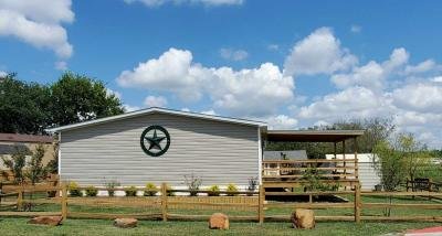 Mobile Home at 505 Horseshoe Trail Liberty Hill, TX 78642
