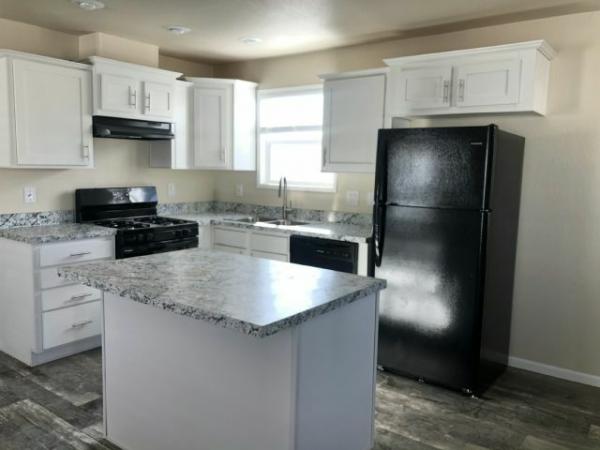 2021 Clayton - Buckeye AZ Mobile Home For Rent