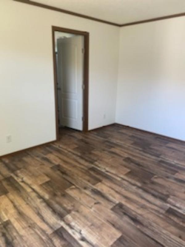 2021 Clayton - Wakarusa Mobile Home For Rent