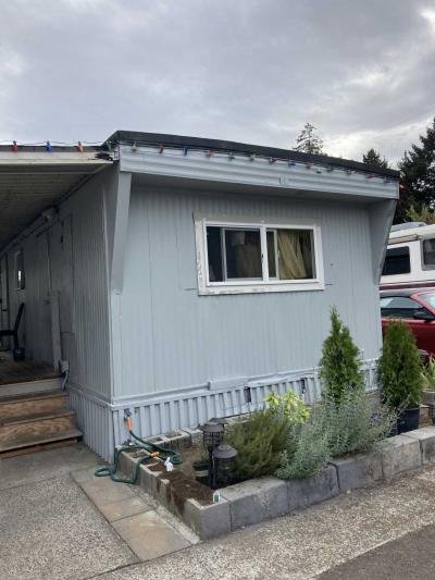 Mobile Home at 10901 SE Powell #33 Portland, OR 97236