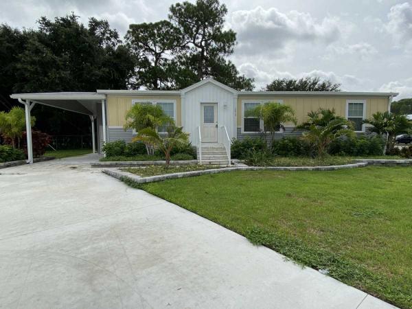 Skyline-Ocala Mobile Home For Sale