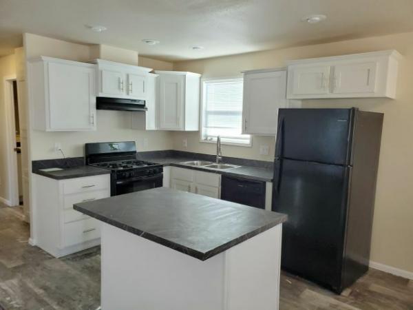 2021 Clayton - Buckeye AZ Mobile Home For Rent