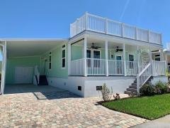 Photo 1 of 10 of home located at 118 NE Bay Dr Jensen Beach, FL 34957