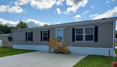 Mobile Home at 144 West Monroe Circle Jefferson, OH 44047