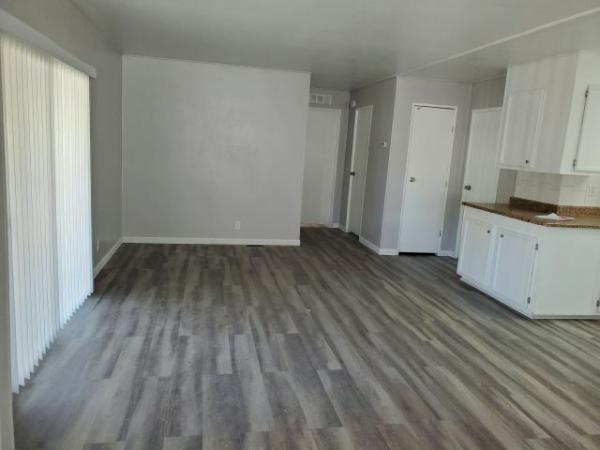 1980 BKG Mobile Home For Sale