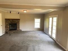 Photo 5 of 18 of home located at 1561 Melrose Rd Como, MS 38619