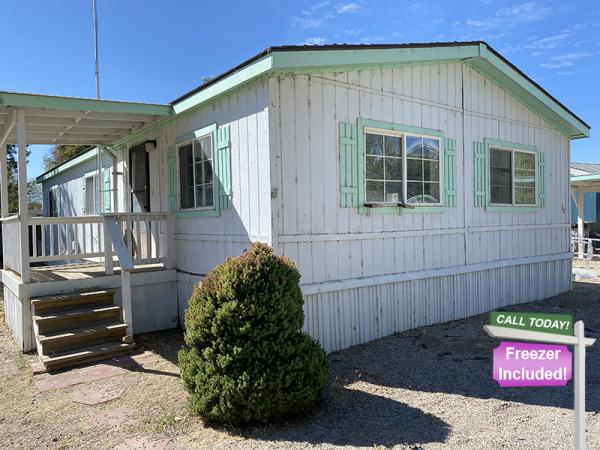 1984 Kaufman and Broad Mobile Home For Sale
