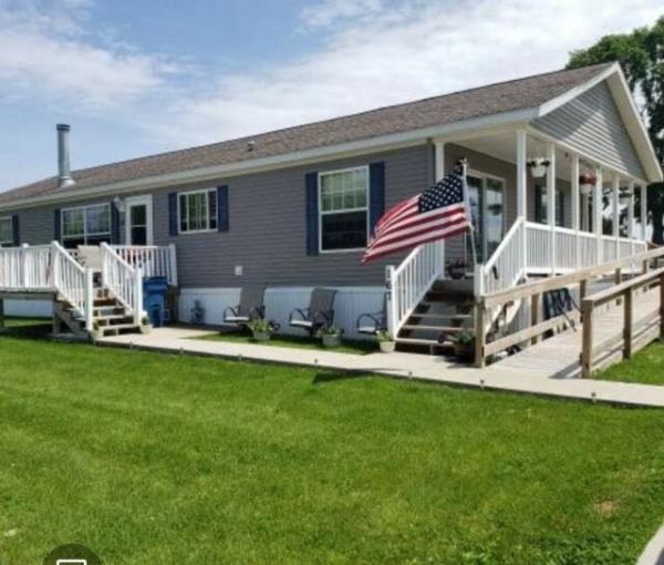 2008 Champion Mobile Home For Sale 781 W Walcott Road Lot 167 Walcott, IA