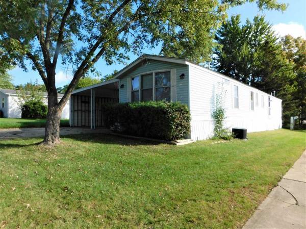1988 SCHULT Mobile Home For Sale