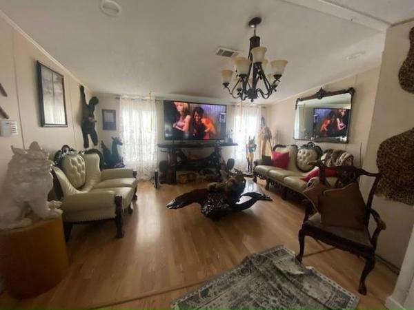 2000 MERI Mobile Home For Sale