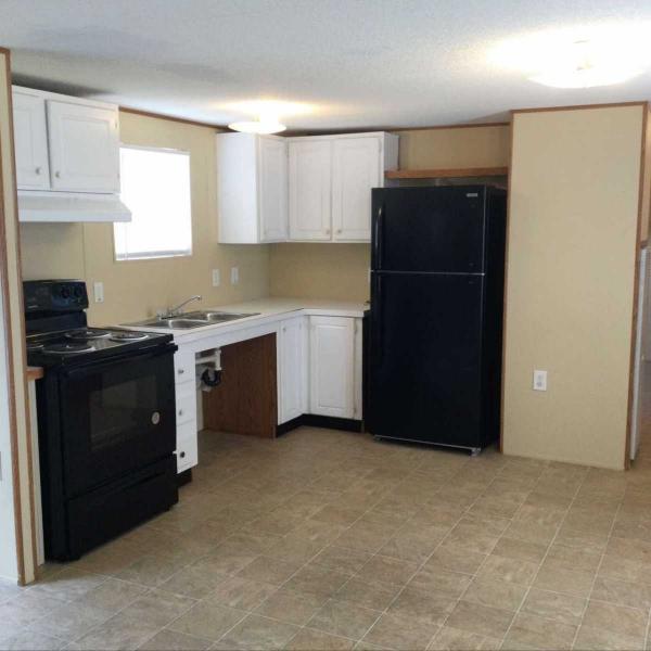 2005 Champion Mobile Home For Sale