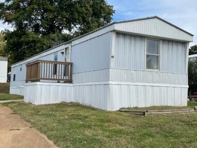 Mobile Home at 42 Mockingbird Hill House Springs, MO 63051