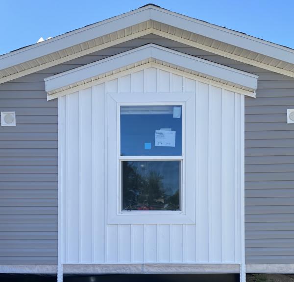 2020 Clayton - Wakarusa Mobile Home For Sale