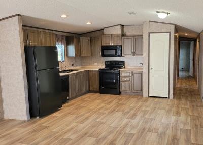 Mobile Home at 1406 8th St. Lot 95 Canyon, TX 79015
