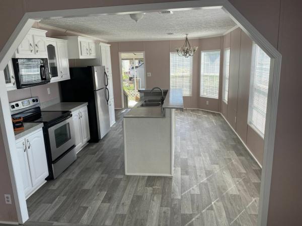 2006 Clayton Mobile Home For Rent