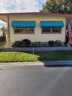 Photo 1 of 27 of home located at 2001 83rd Ave No Lot 4043 Saint Petersburg, FL 33702