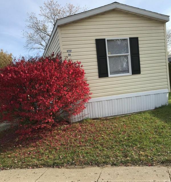 Photo 1 of 2 of home located at 4737 Oak Lawn Lot 94 Kalamazoo, MI 49009