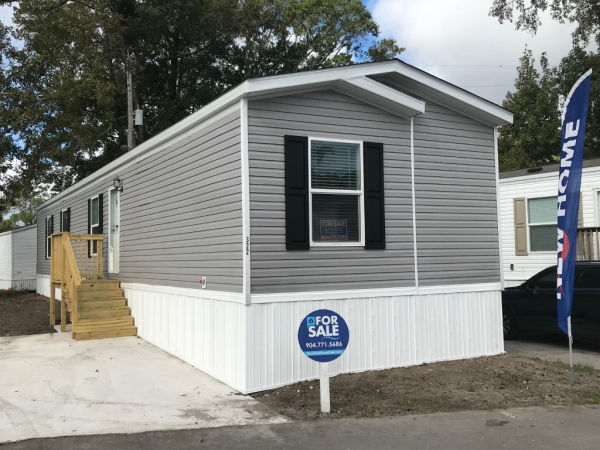 2022 Clayton Mobile Home For Rent