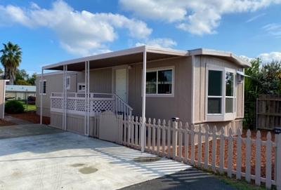 Mobile Home at 2042 Tully Rd Hughson, CA 95326