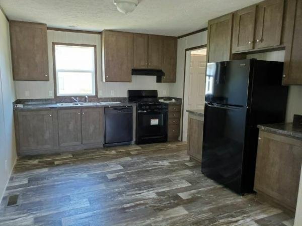 Photo 1 of 2 of home located at 828 Macbeth Cr Lakeville, MN 55044