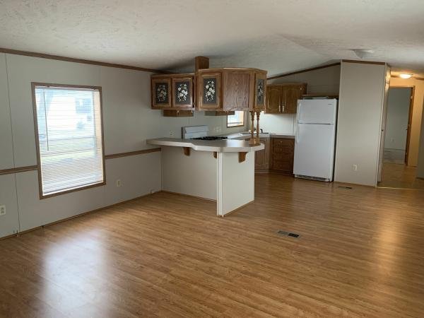 2000 Fairmont Mobile Home For Sale