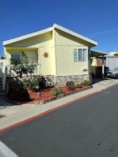 Photo 2 of 34 of home located at 80 Huntington St. #505 Huntington Beach, CA 92646