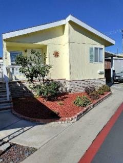 Photo 3 of 34 of home located at 80 Huntington St. #505 Huntington Beach, CA 92646