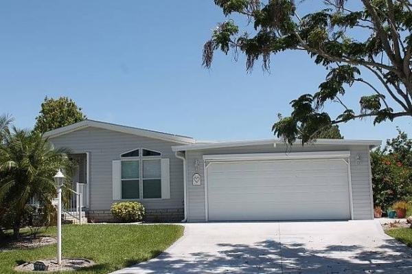 Photo 1 of 2 of home located at 4200 Smoke Signal Sebring, FL 33872