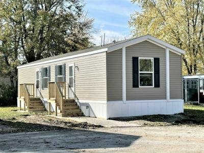 Mobile Home at 137 Brenta Court Lynwood, IL 60411