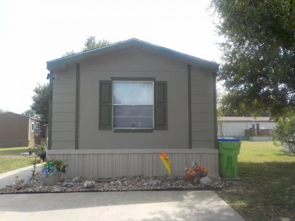 2002 REDMAN Mobile Home For Sale