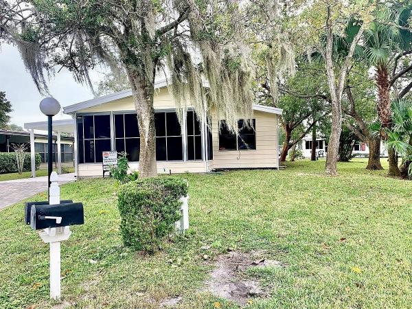 1990 HOME Mobile Home For Sale
