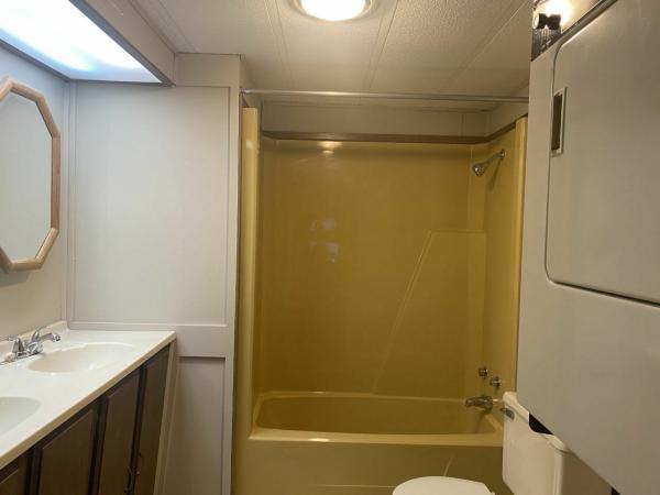1976 Windsor Mobile Home For Rent