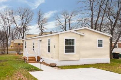 Mobile Home at 333 Kingsway Dr. North Mankato, MN 56003
