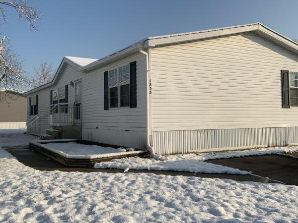 2004 CLAYTON Mobile Home For Sale