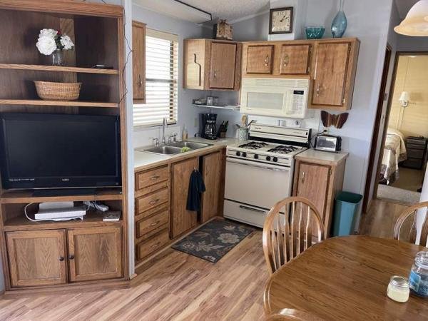 1989 Schult Mobile Home For Sale