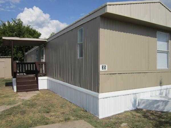 1986 FLEETWOOD Mobile Home For Sale