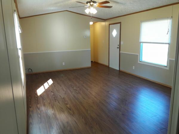 2005 HRTO Mobile Home For Sale