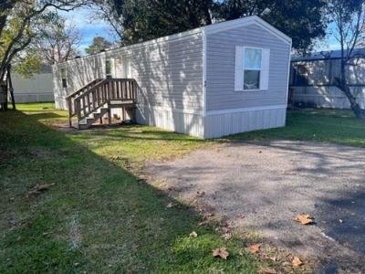 Mobile Home at 775 Steele Rd Lot 44 Alvin, TX 77511