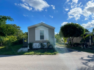 Mobile Home at 3302 West New Providence Road Lantana, FL 33462