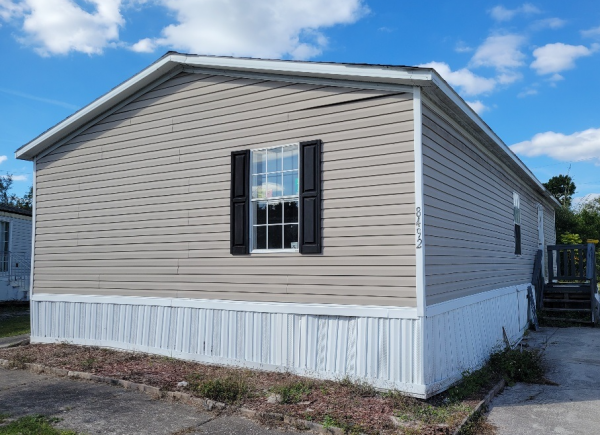 2005 FTWD Mobile Home For Sale